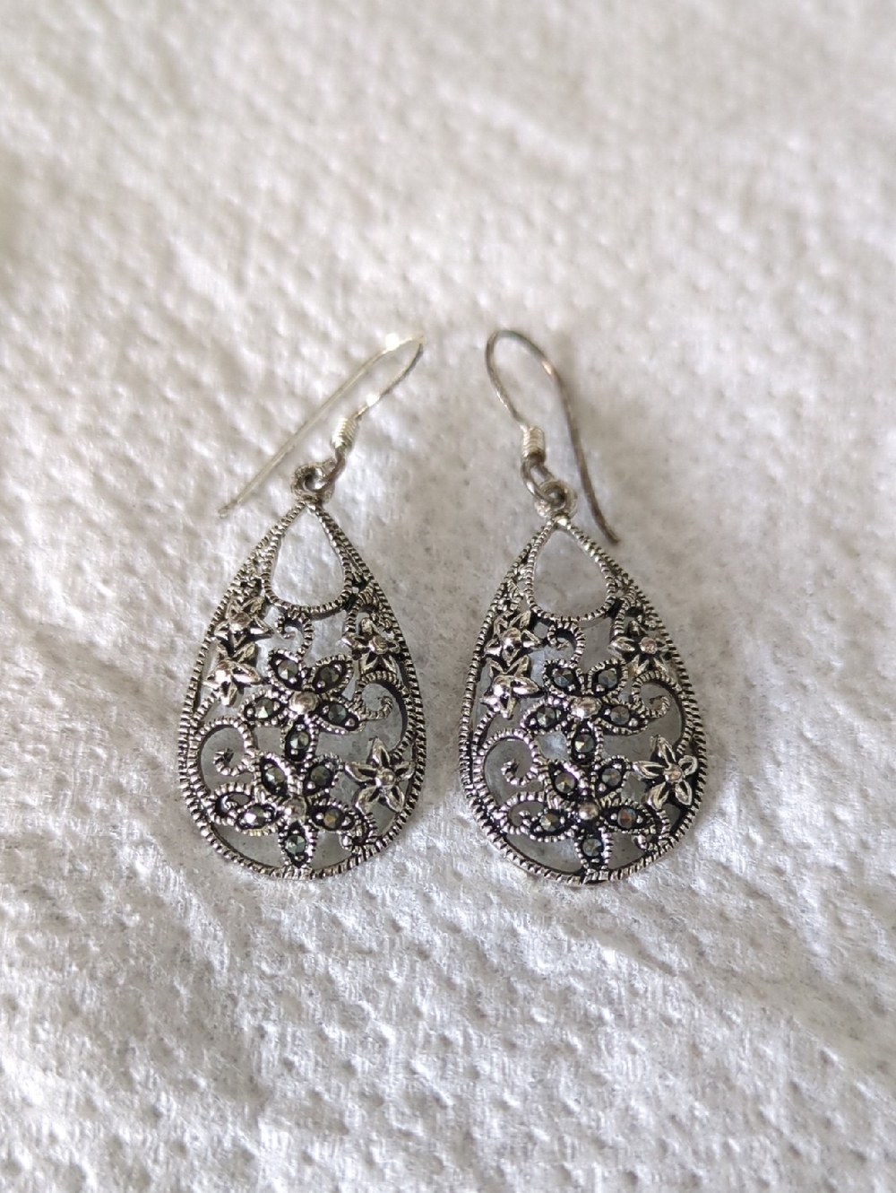 Sterling Silver 925 Filigree Teardrop Dangle Earrings - Elegant Floral Design